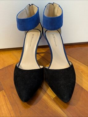 NWOT BCBGeneration Two-Tone Pointed Toe Ankle Strap Suede Pumps